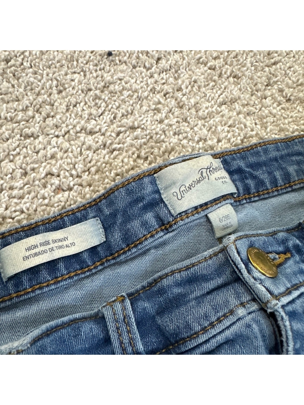 Universal Thread High Rise Skinny Jeans - Picture 4 of 4